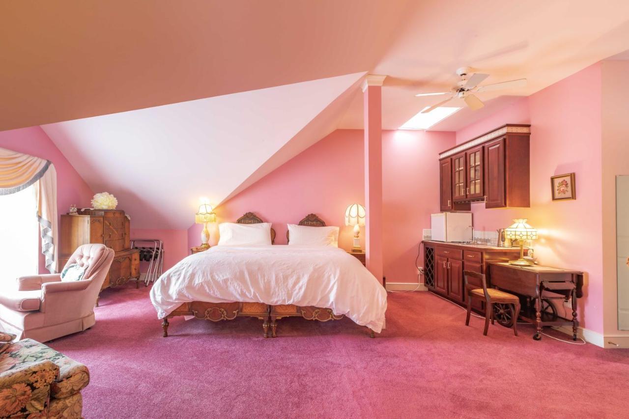 Amethyst Inn Victoria Bagian luar foto